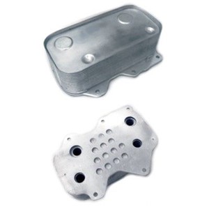 Öljynjäähdytin, moottoriöljy, AUDI A6 C5, A6 C5 Avant, A8 D2, A8 D3, VW PHAETON, 077 117 021Q
