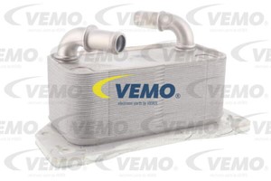 Öljynjäähdytin, moottoriöljy, VOLVO S60 II, S80 II, V40 Halvkombi, V60 I, V70 III, XC60 II, XC60 SUV I, XC70 II, 31293761