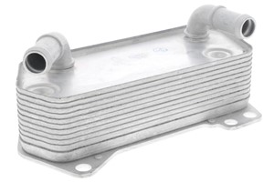 Öljynjäähdytin, moottoriöljy, AUDI,SEAT,SKODA,VW, 02E 409 061 D, 02E 409 061 E, 02E 4090 61D, 2E 4090 61D, 2E409061D
