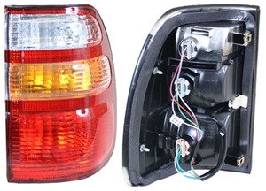 Takavalo, Oikea, TOYOTA LAND CRUISER 100, 81550 60560