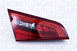 Takavalo, Oikea, AUDI A3, 8V4945094A